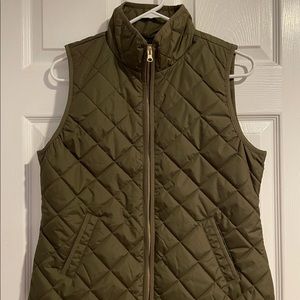 NWOT Old Navy Hunter Green Vest